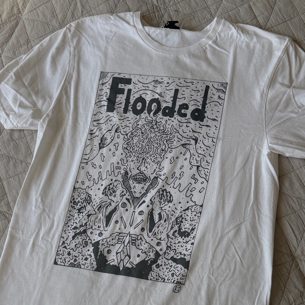 Gildan White Flooded Tee